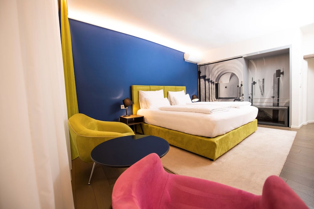 Junior Suite - Photo 1