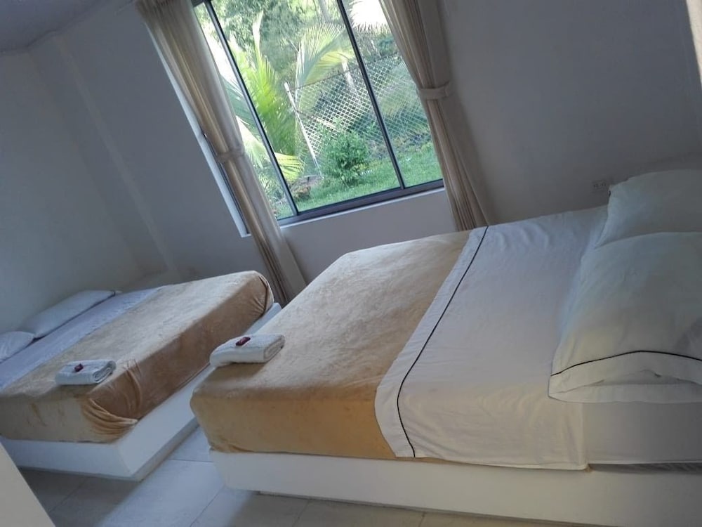 Double Room, 2 Double Beds (4 Guests) photo 1