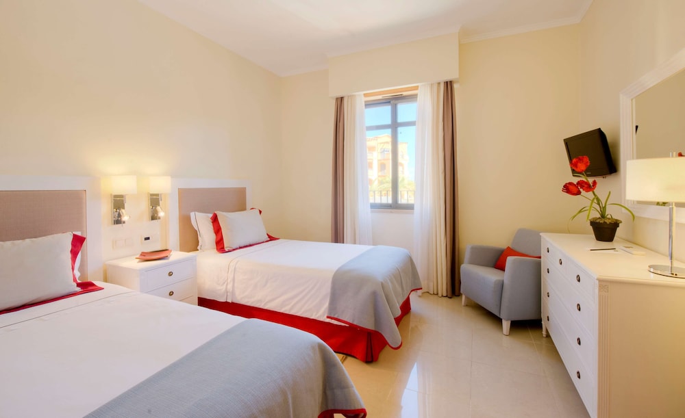 Apartment (2 Bedrooms) - Photo 8