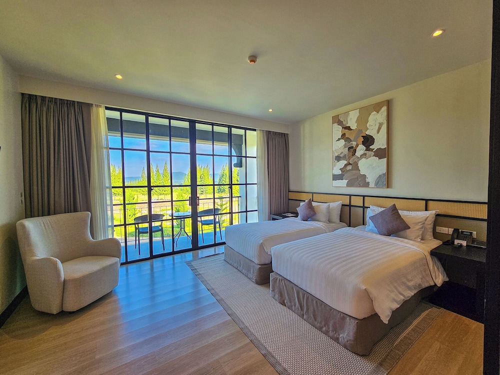 Suite (Twin Bed) photo 1