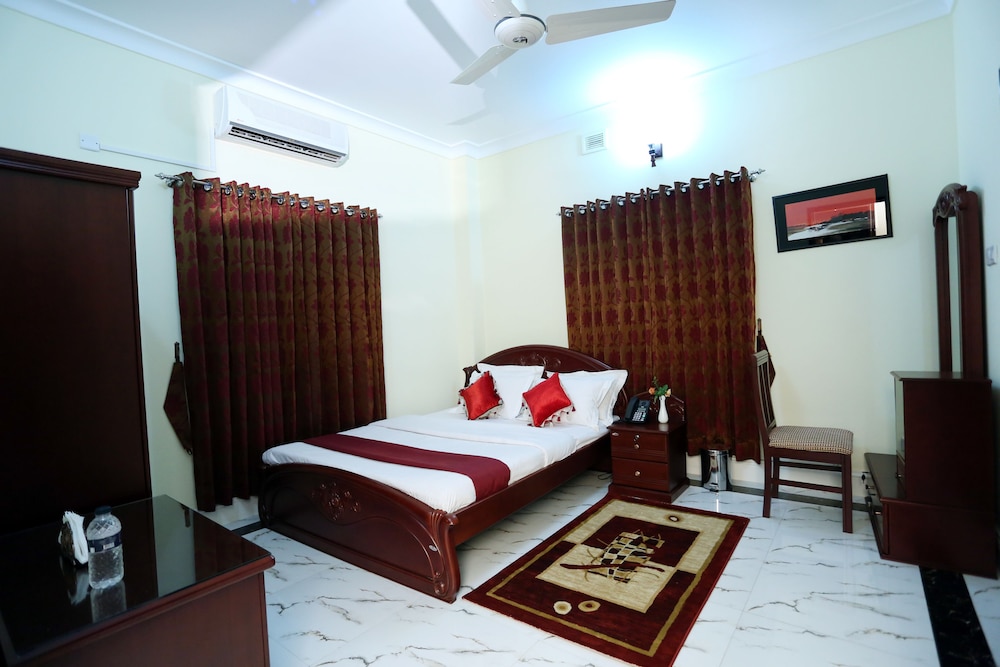 Deluxe Room, 1 Double Bed photo 2