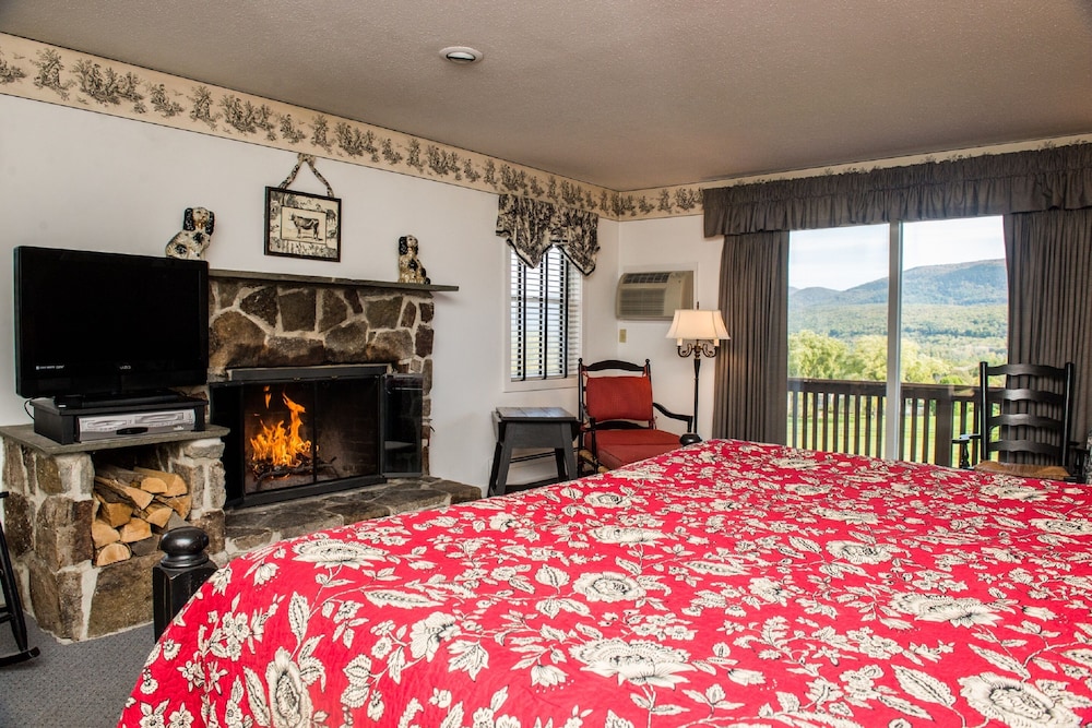 Premium King - Fireplace