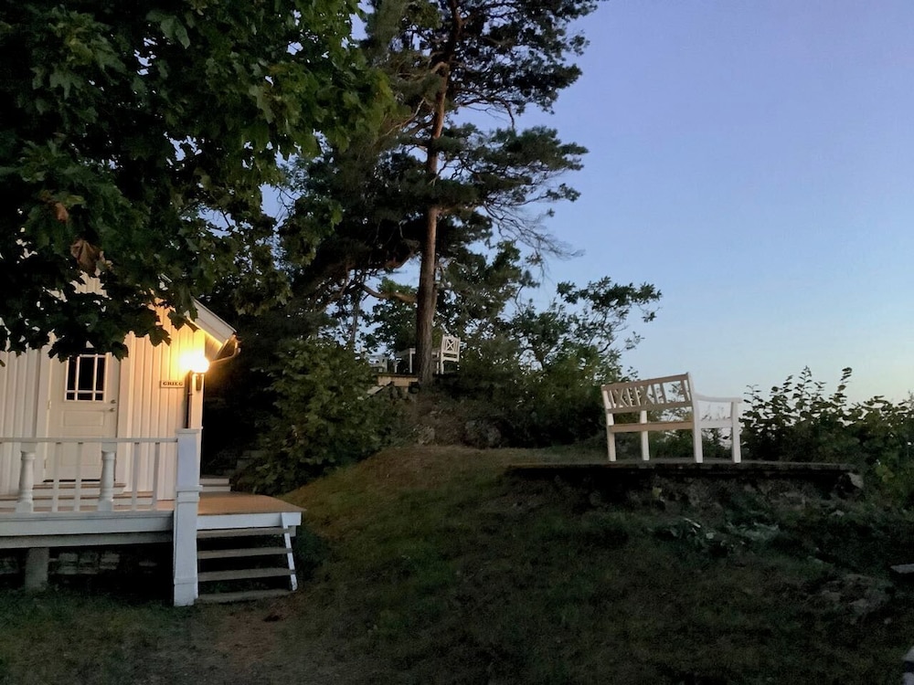 Chalet, Patio, Sea View photo 2