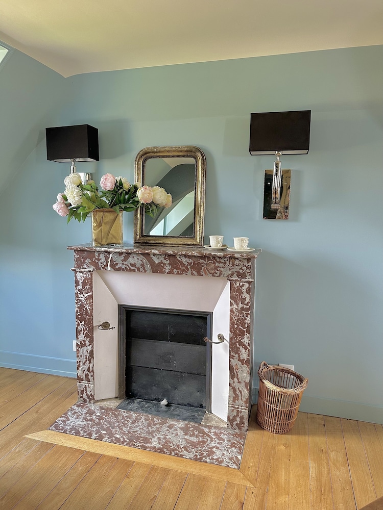 Deluxe Suite photo 2