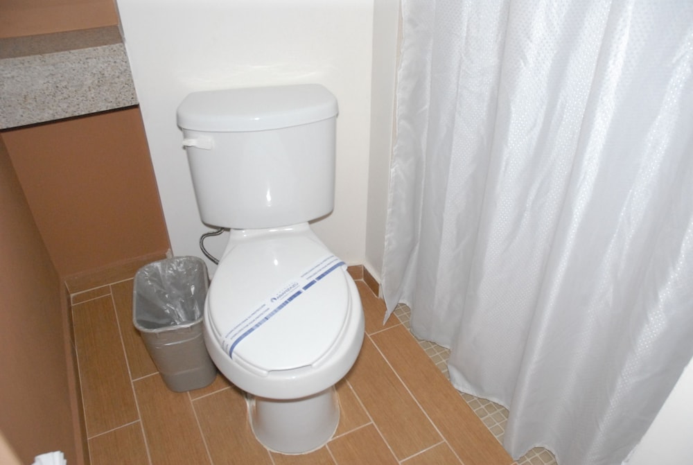 Standard Room - Photo 11