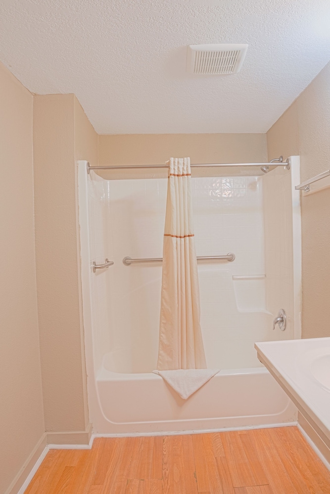 Liberty Inn and Suites Orlando - Kissimmee near Disney World, Photo 7