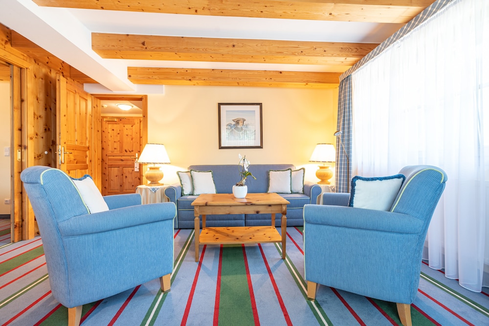 Suite, Balcony photo 1