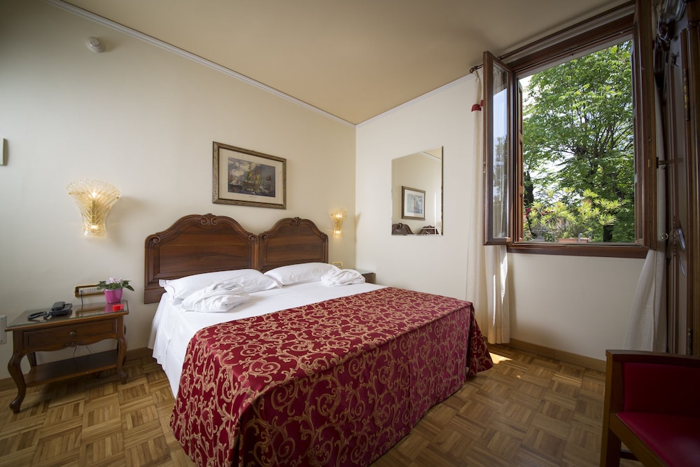 Double Room (Plus) photo 1