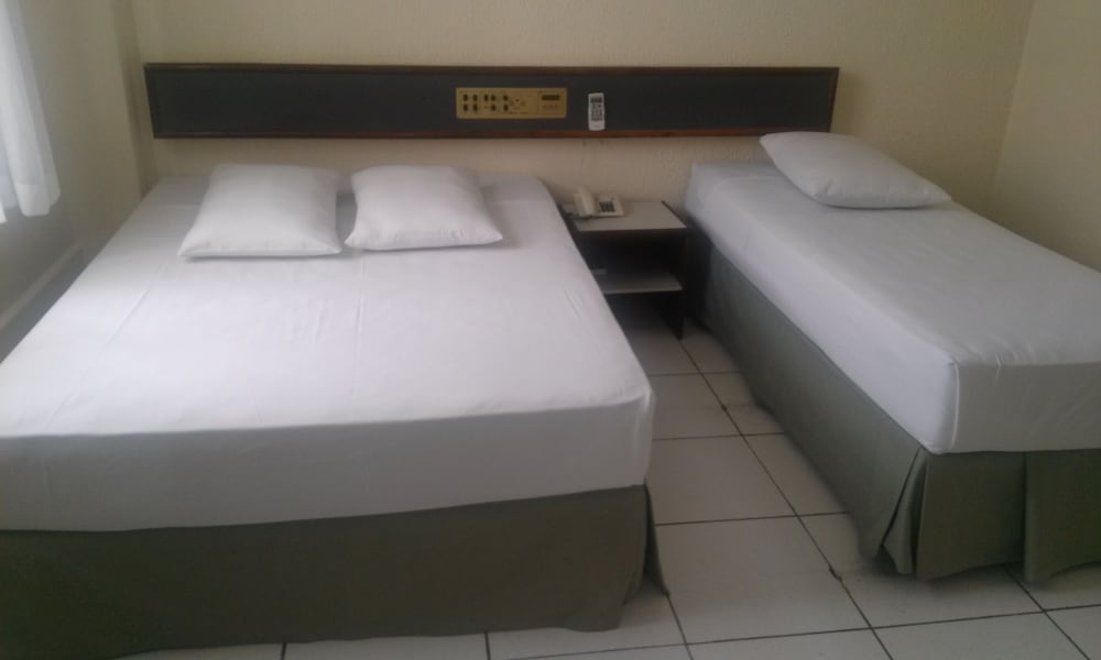 Double or Twin Room photo 3