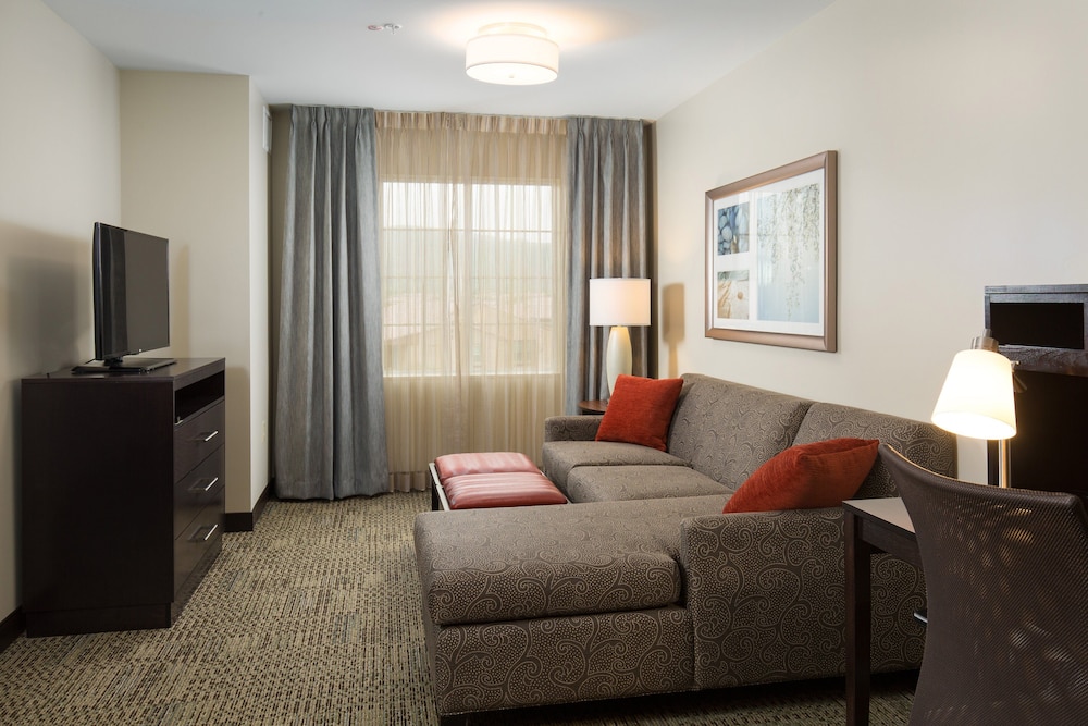 Suite, 2 Bedrooms, Kitchen