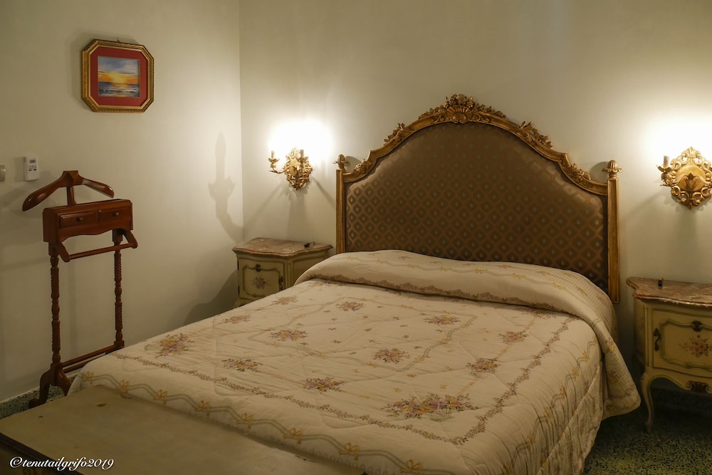 Classic Double Or Twin Room, Garden View photo 1