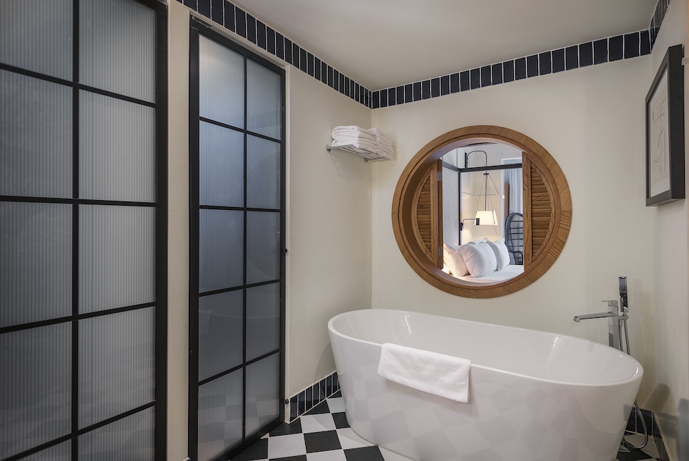 Royal Master Suite Sea View El Beso - Photo 7