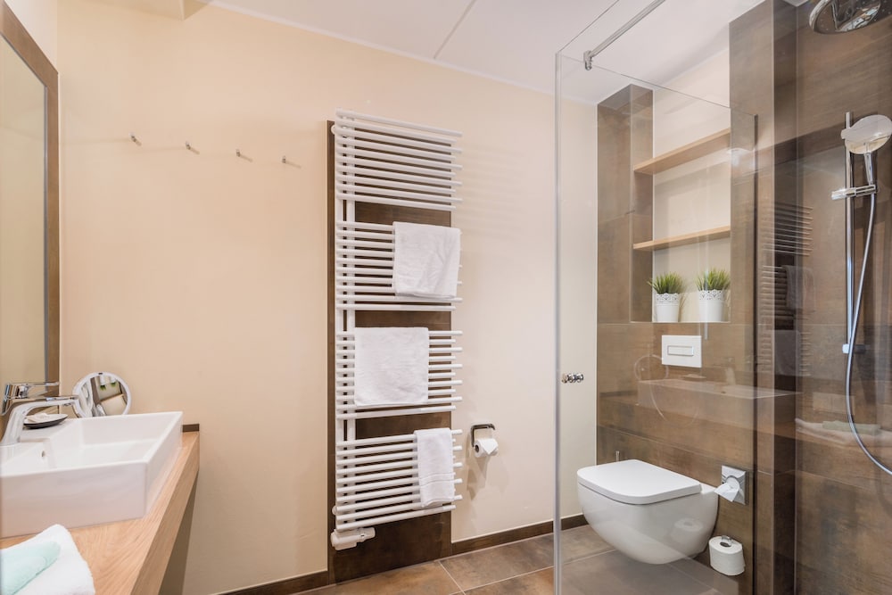 Basic Double Room - Photo 3