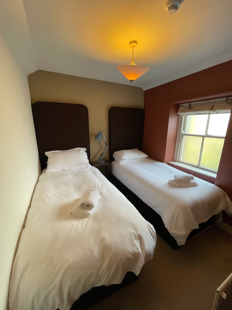 Family Room, Multiple Beds, Non Smoking photo 3