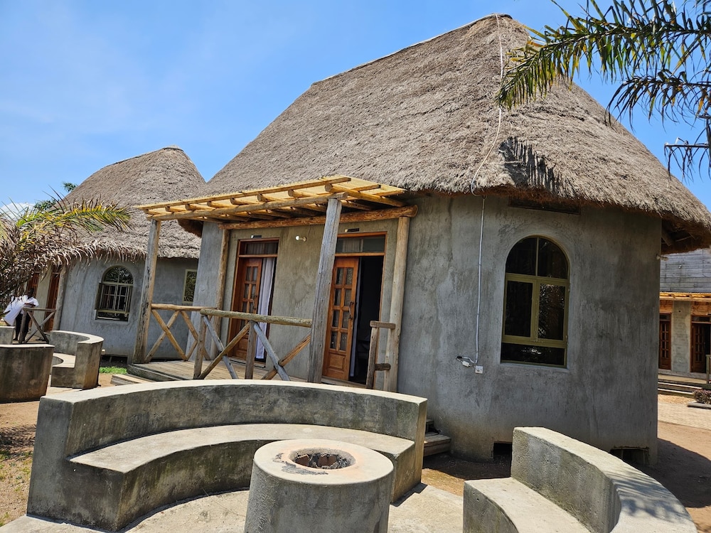 Deluxe Double or Twin Room, Lake View
