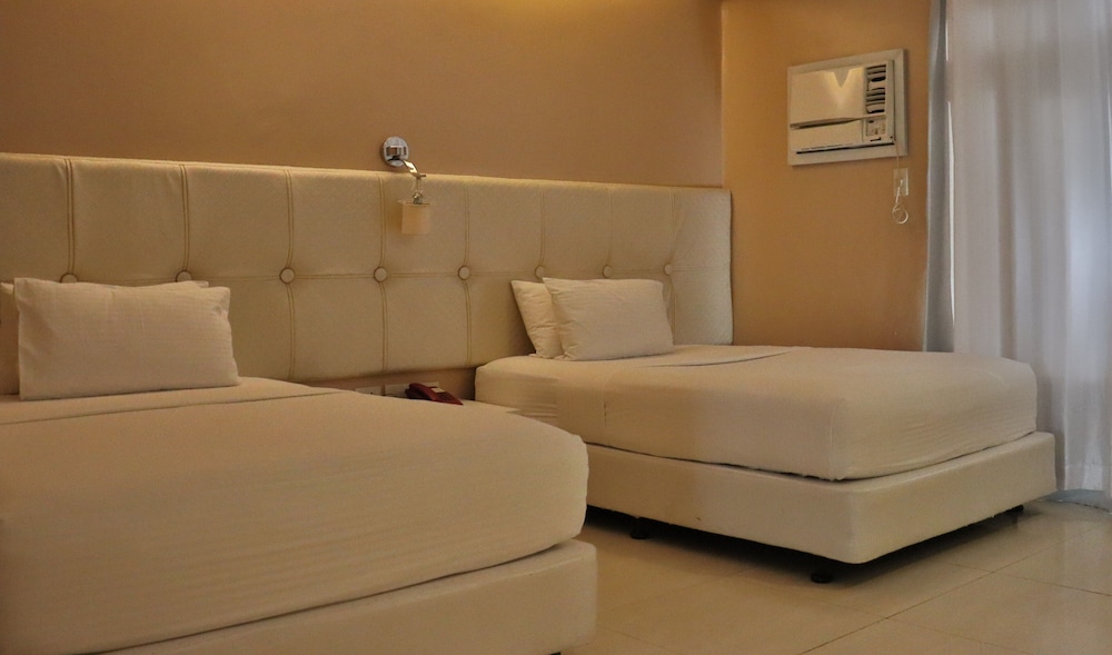 Deluxe Double Room, 2 Double Beds photo 1