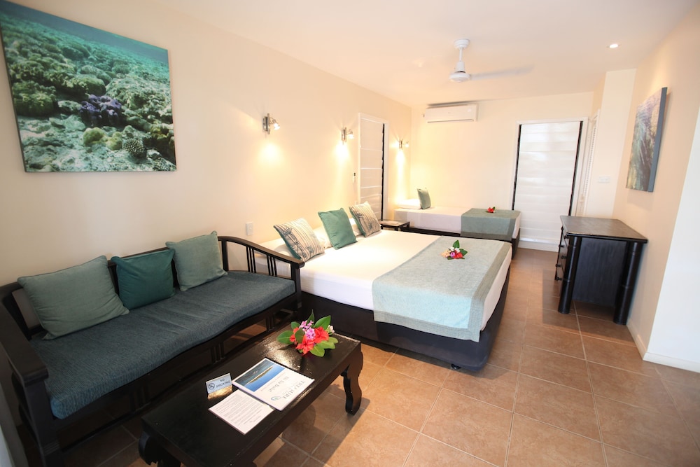 Ocean Standard Bure photo 3