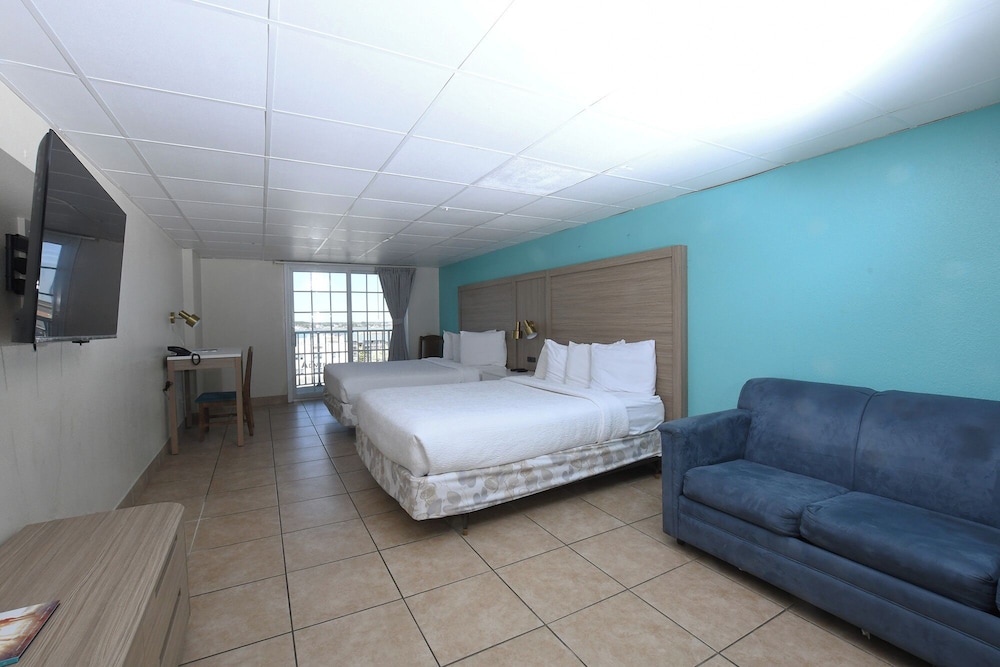 Superior Suite, Multiple Beds, Ocean View - Photo 1