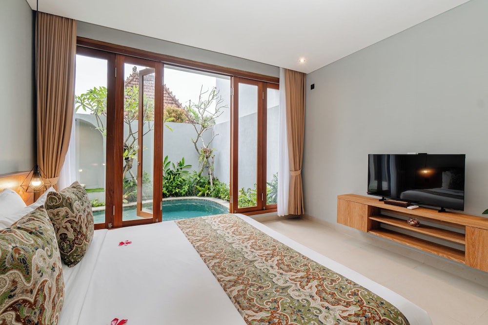 Premium Villa, Garden View