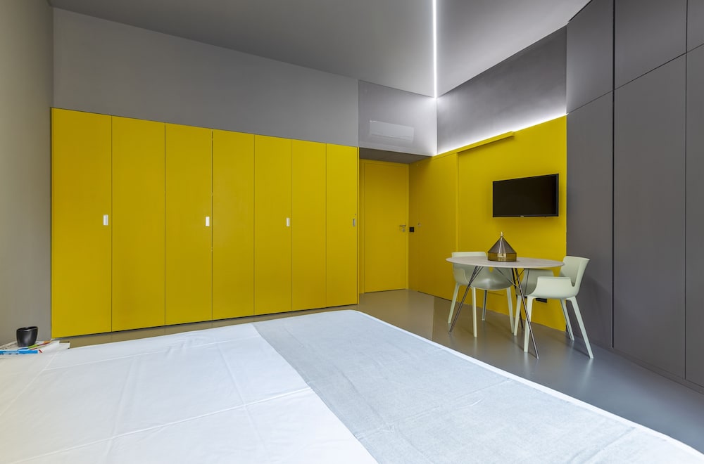 Deluxe Suite - Photo 2