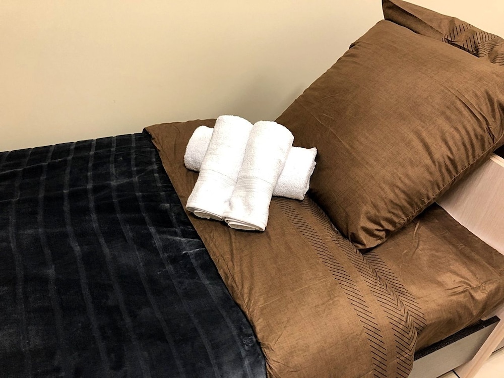 Economy Twin Room