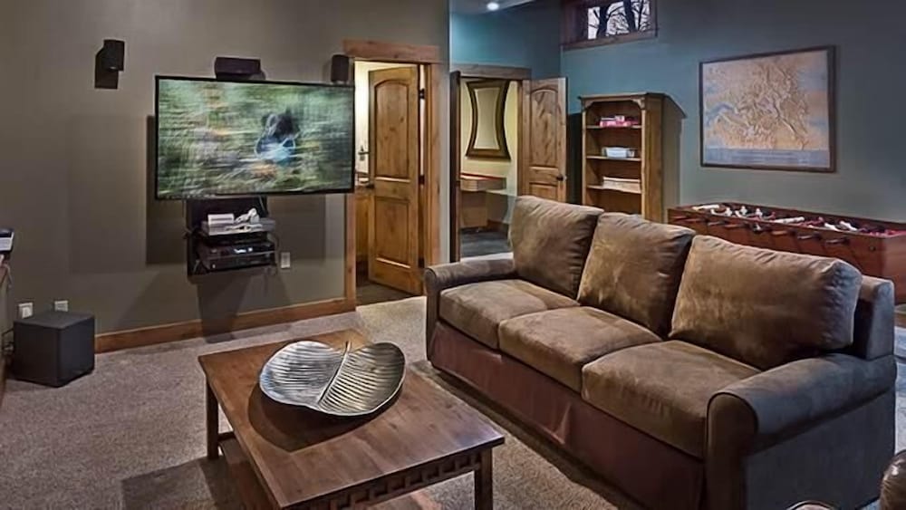 House, Multiple Beds, Mountain View (Creekside Chalet (Home))