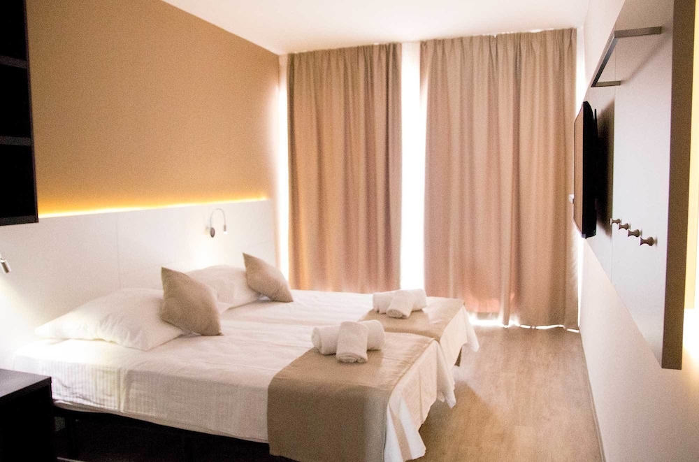 Standard Room - Photo 4