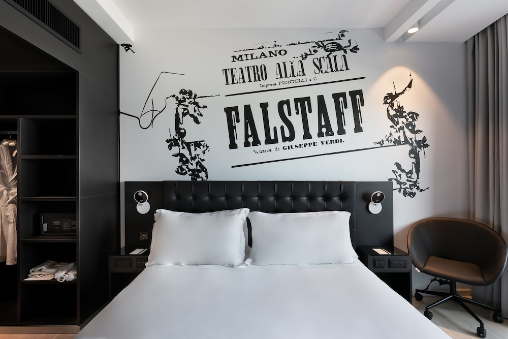 Deluxe Room (King) - Photo 6