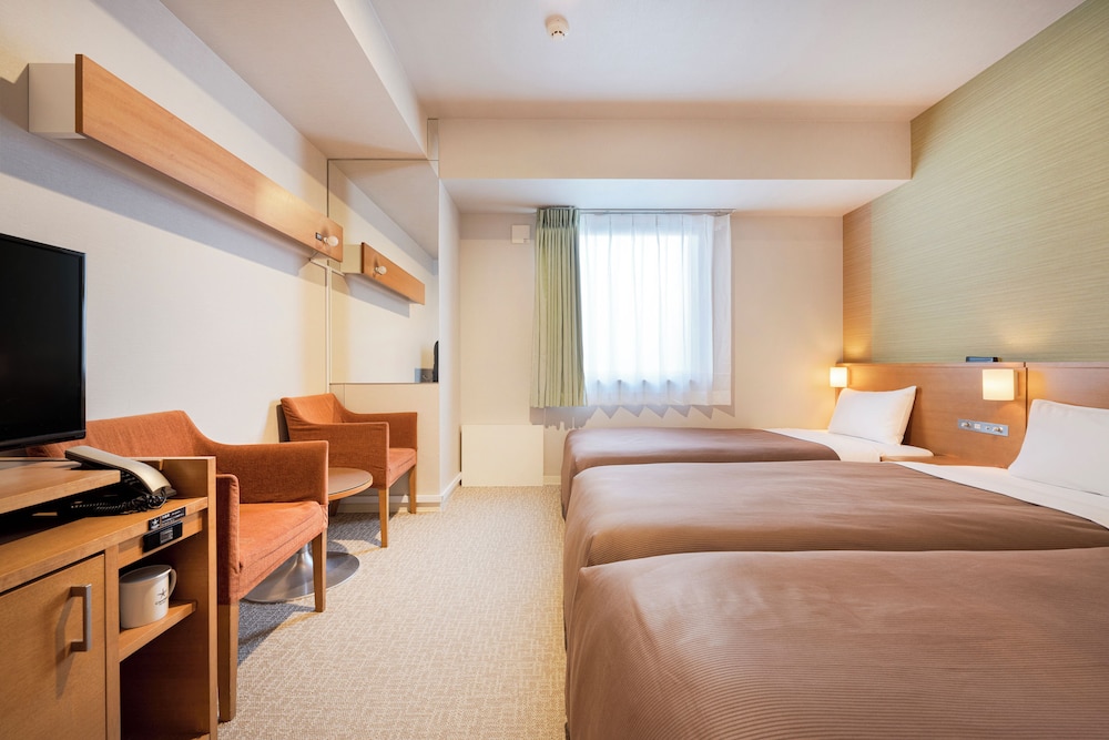 Triple Room, 3 Twin Beds, Non Smoking photo 3