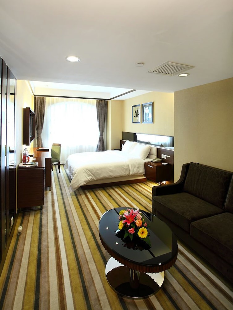 Executive Room photo 2