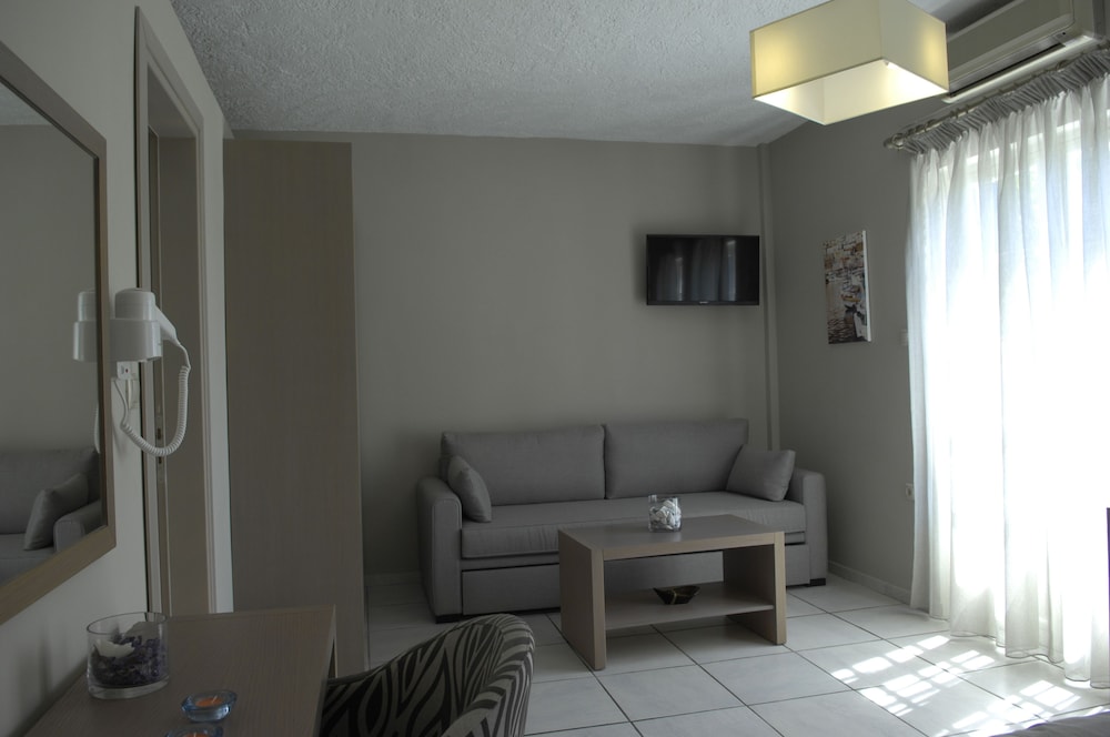 Superior Apartment, 2 Bedrooms photo 3