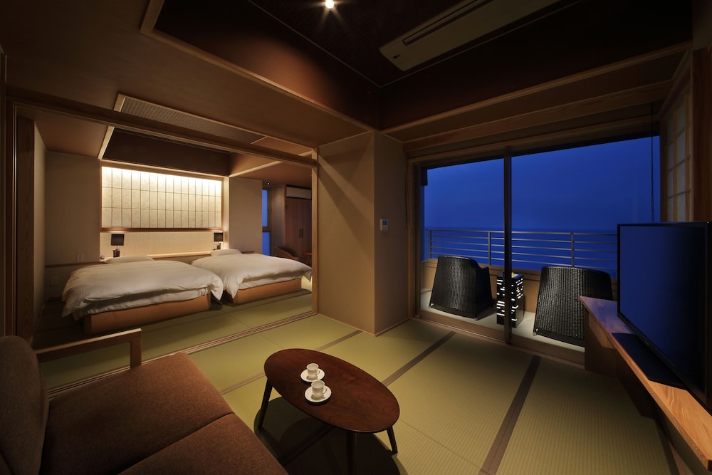 Japanese Style Room With Private Open-Air Bath B/C, Non Smoking, Cash Only On Site Payment - Photo 1