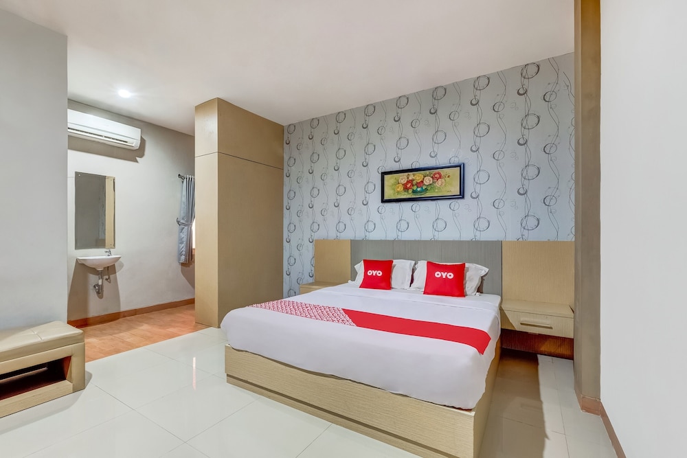 Deluxe Double Room - Photo 1