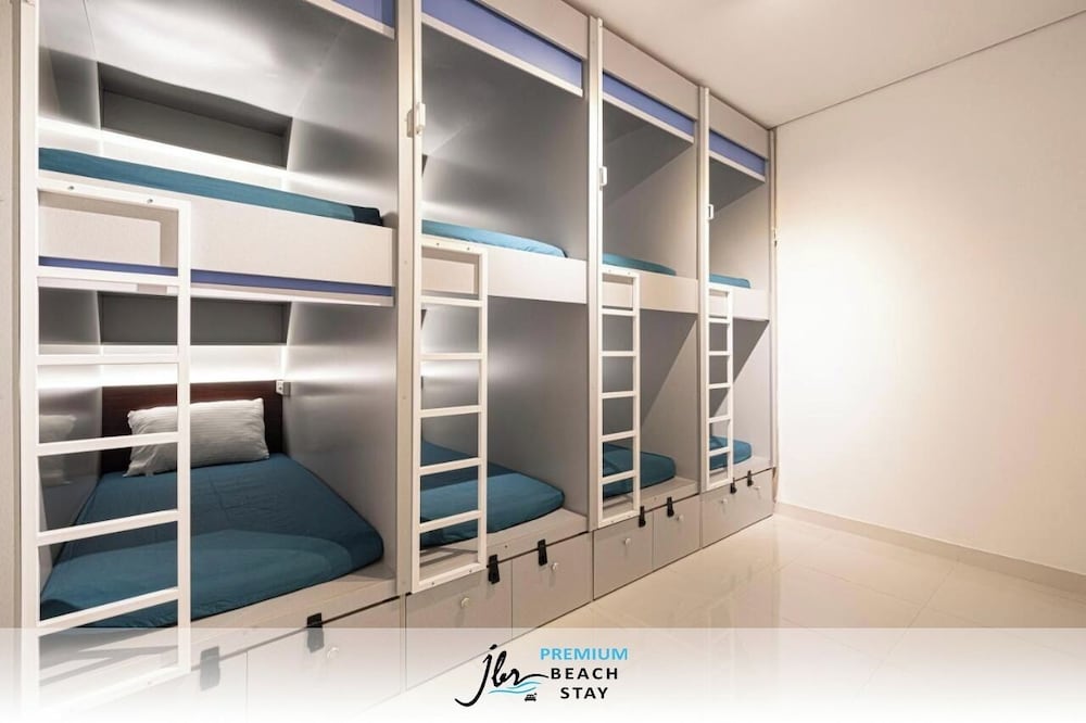 Deluxe Shared Dormitory (Female Only) photo 3