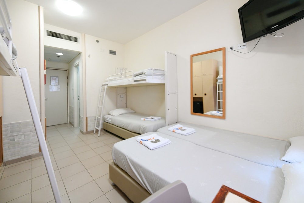 Standard Room - Photo 6