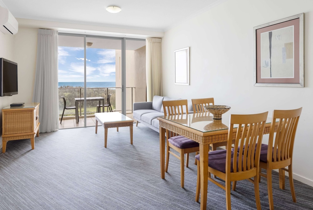 1 Bedroom Apartment - Photo 4