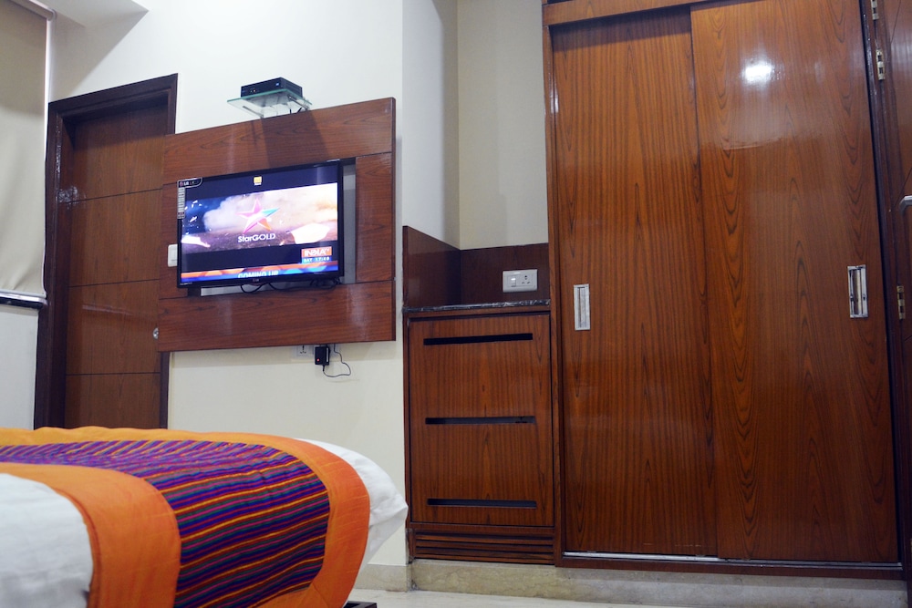 Club Room photo 2