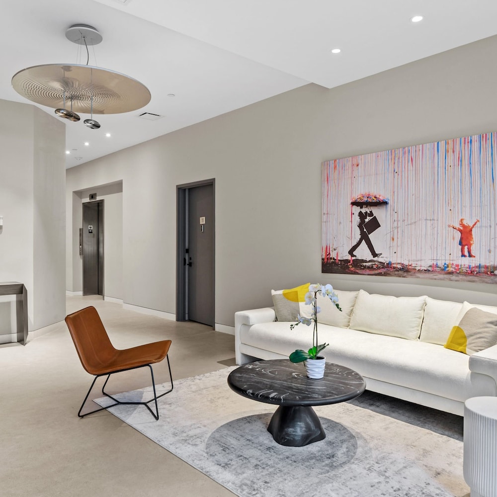 Riverbank I by Rove Travel 1BR UWS Townhome, Foto 23