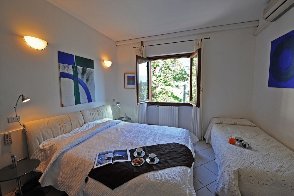 Honeymoon Apartment, 1 Double Bed With Sofa Bed, Garden Area (Brentano Terrazzo)