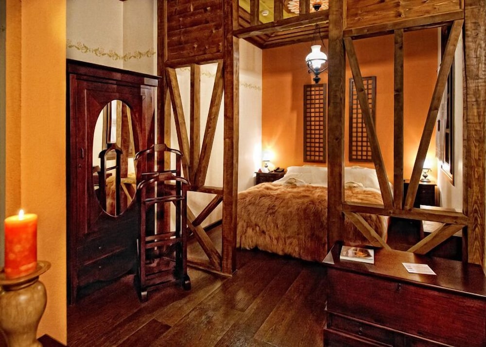 Suite, 1 Bedroom photo 3