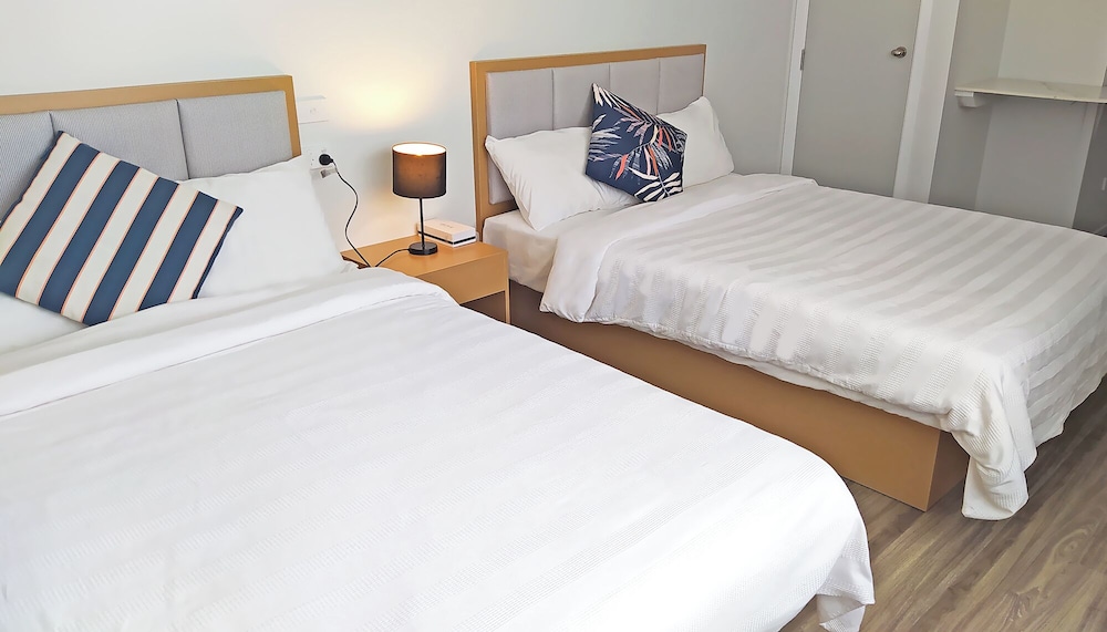 Grand Triple Room - Photo 3