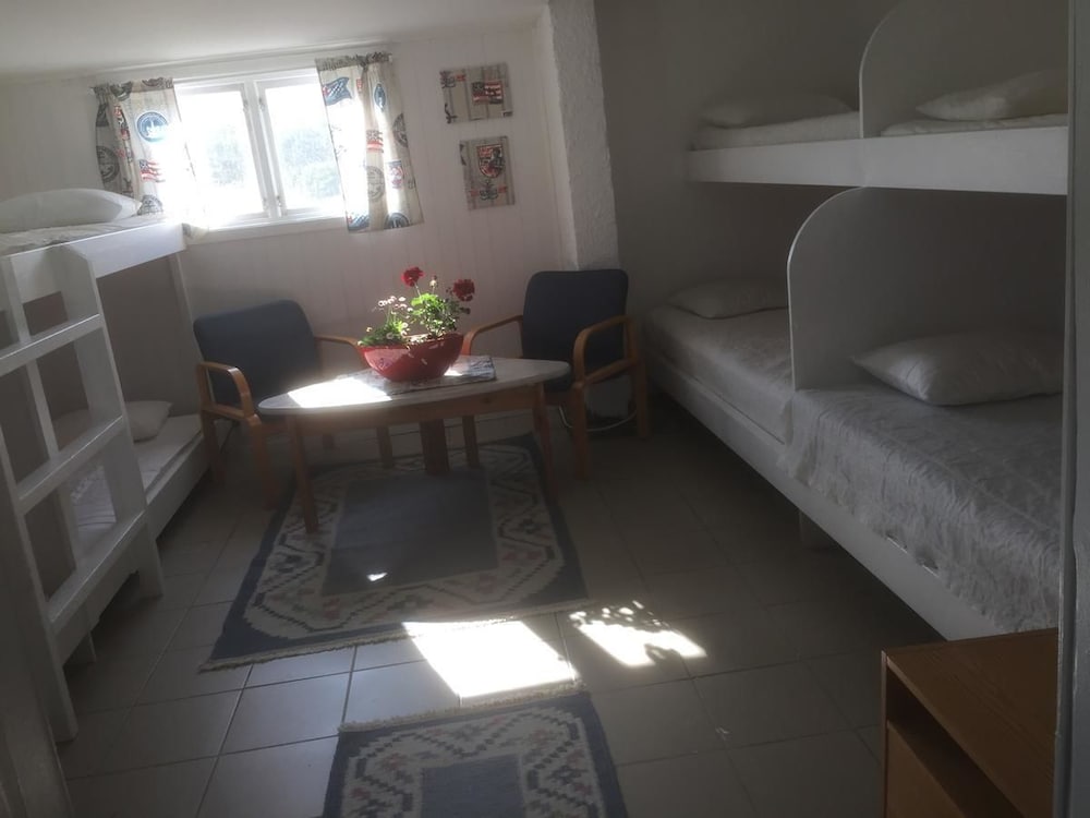 Shared Dormitory photo 1
