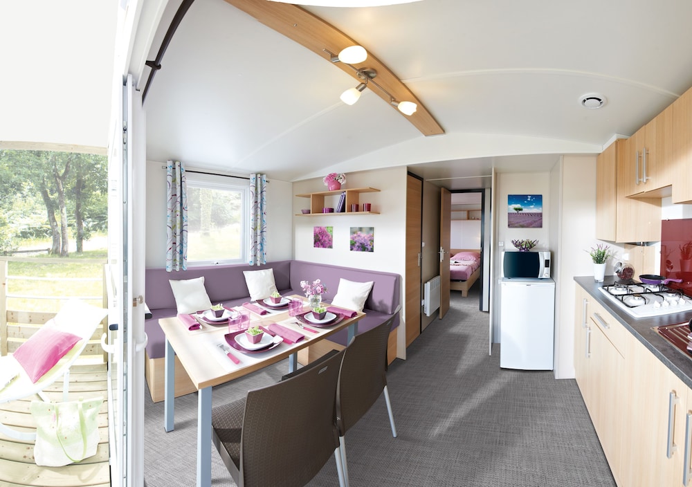 Mobile Home, 2 Bedrooms, Kitchen (TP 75) photo 2