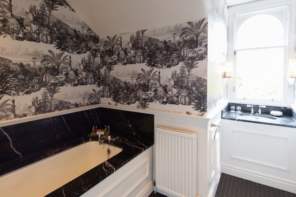 Classic Room - Photo 9