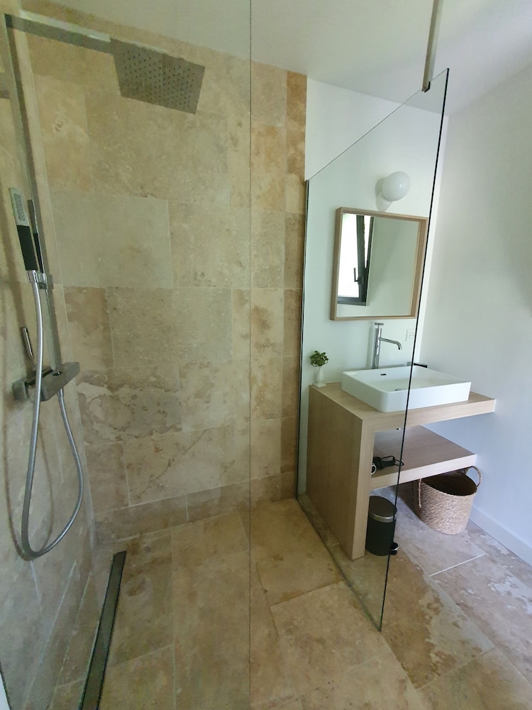 Superior Suite, Accessible, Ensuite (Mistral) photo 3