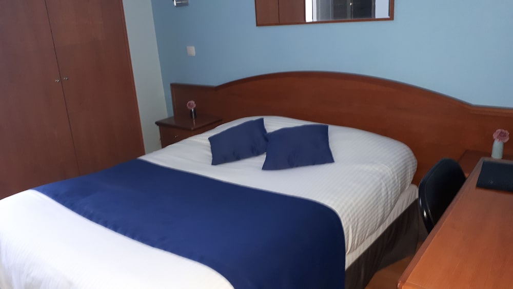 Classic Double Room - Photo 5