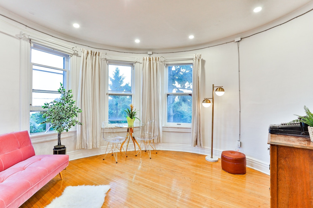 Superior Studio Suite photo 1
