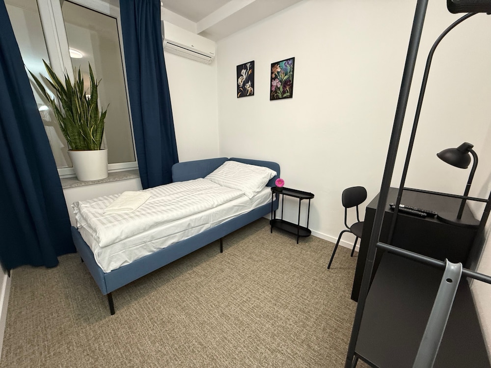 Basic Single Room