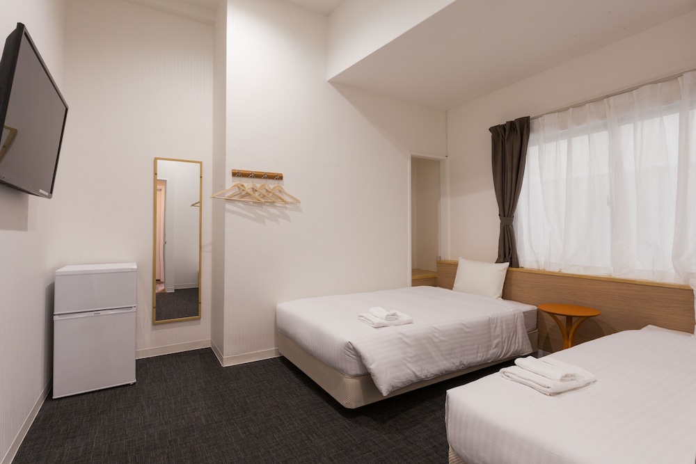 Twin Room, Non Smoking photo 1