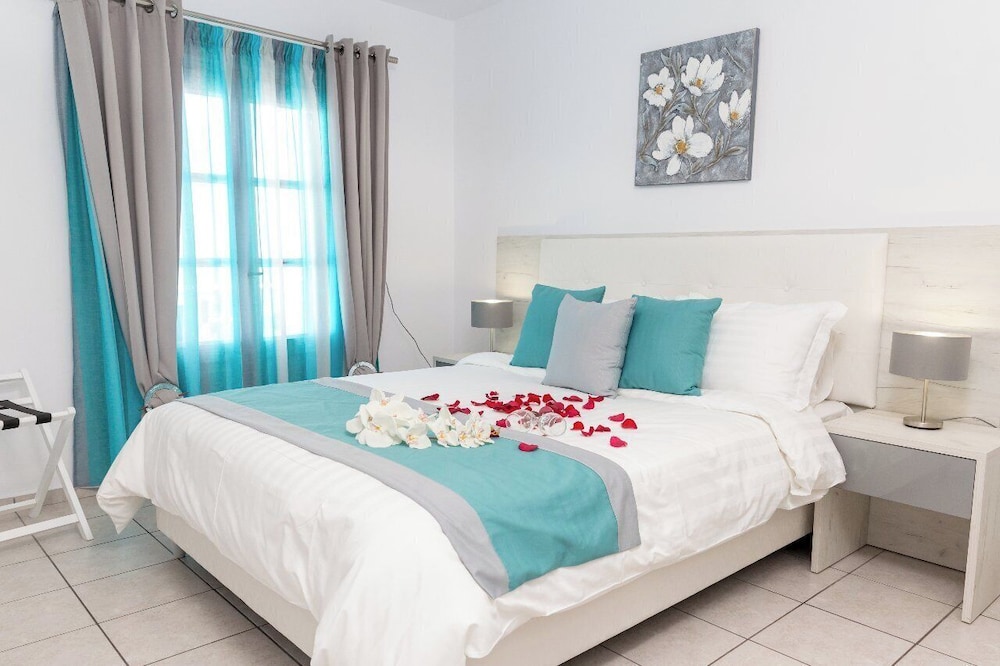 Standard Quadruple Room, Sea View